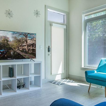 Beautiful Riverwalk Apt With Full Amenities, King Bed & Free Parking San Antonio Exterior foto