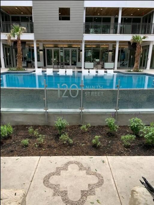 Beautiful Riverwalk Apt With Full Amenities, King Bed & Free Parking San Antonio Exterior foto